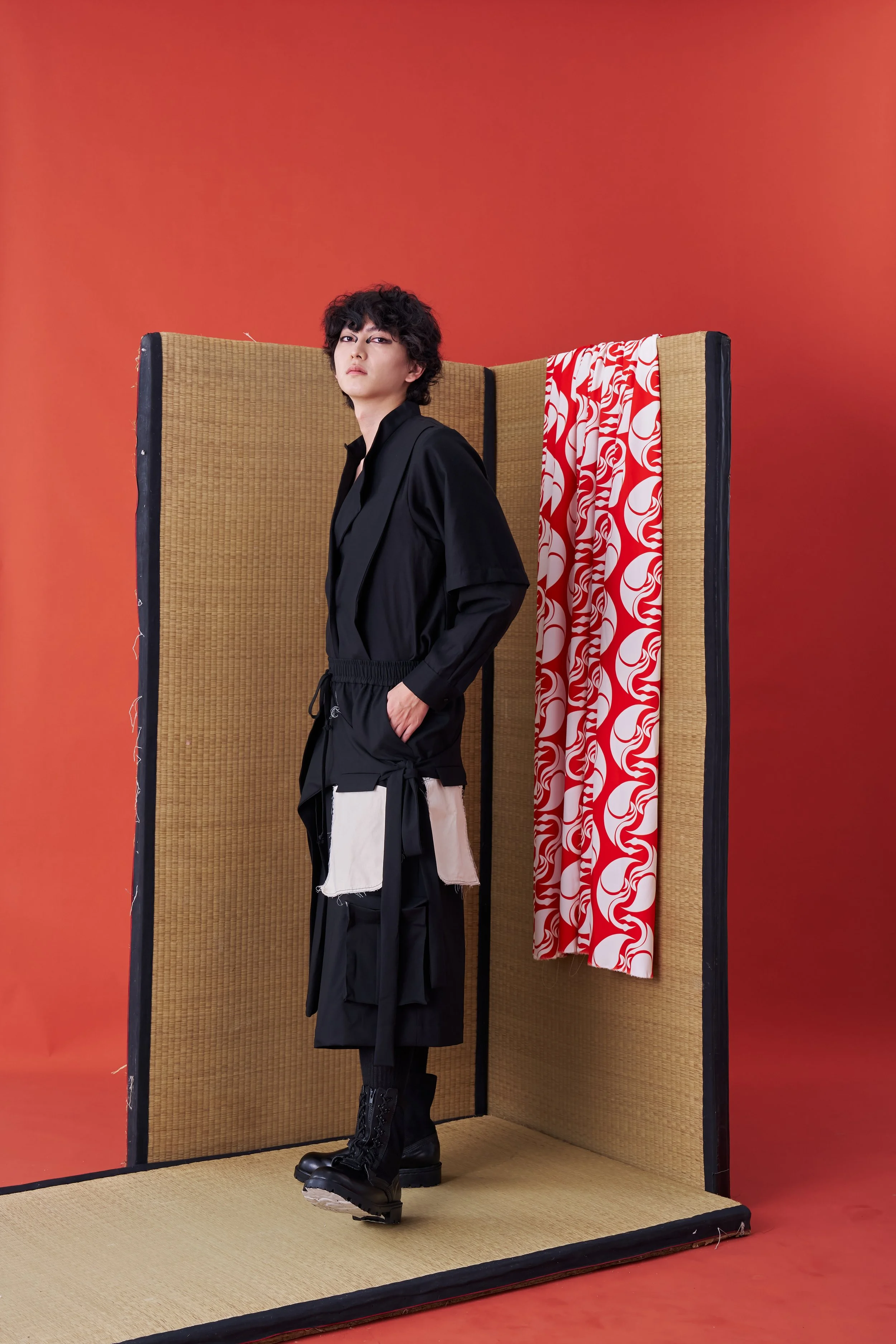 INF Multilayered deconstructed Japanese-style wide shorts — INF